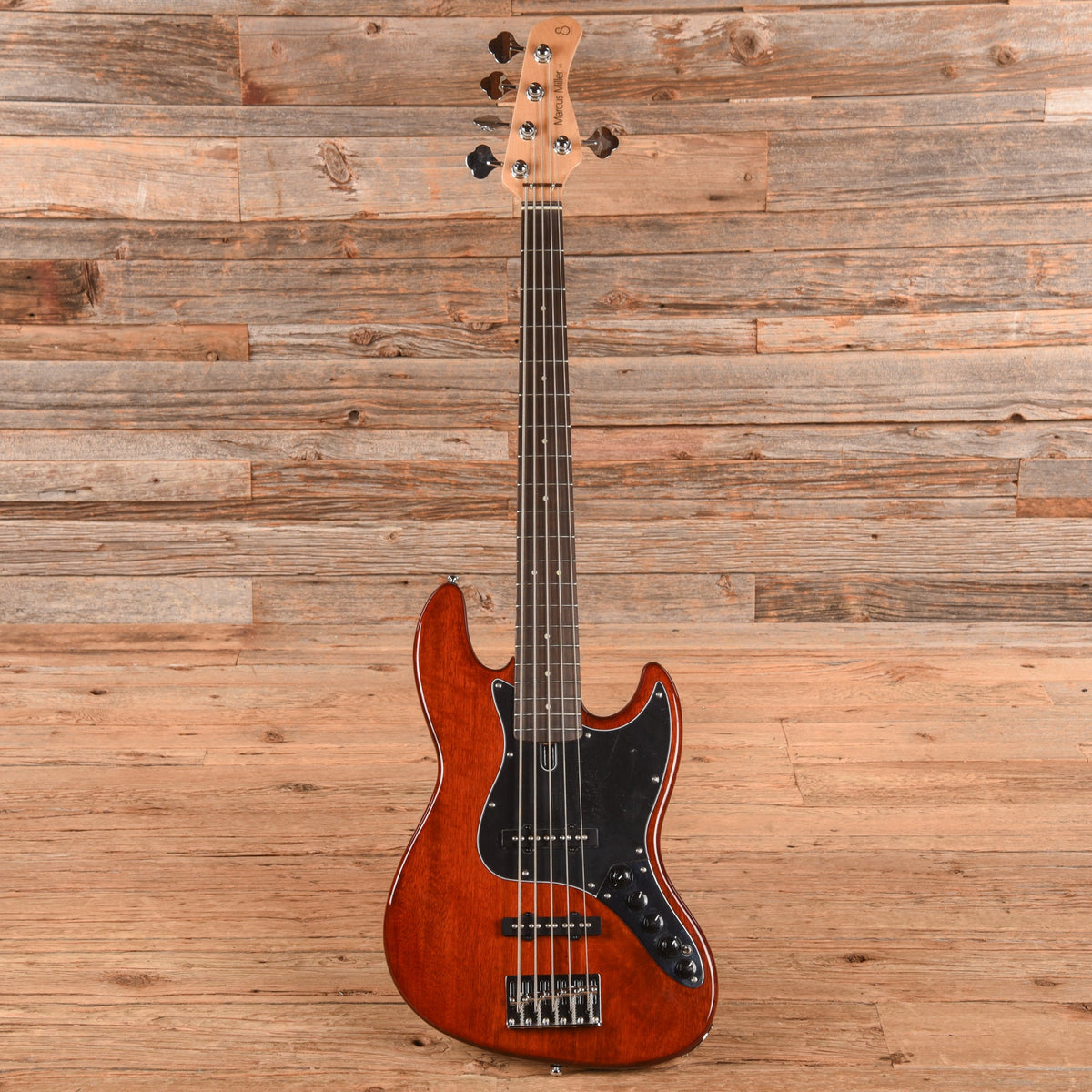 Sire Marcus Miller V3 5-String Red 2018 - View 4 | MusicMarket
