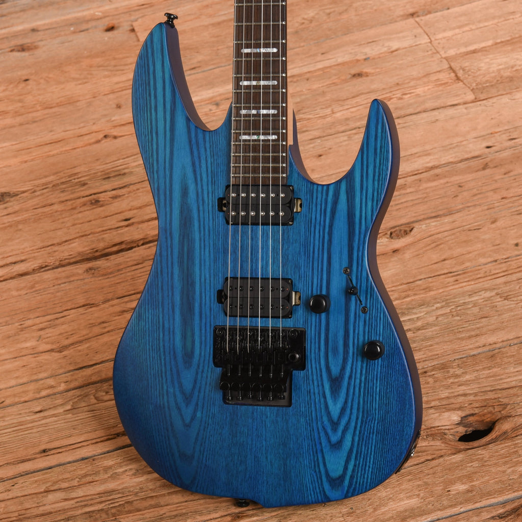 Sire Larry Carlton X5 Transparent Blue 2024 - View 2 | MusicMarket