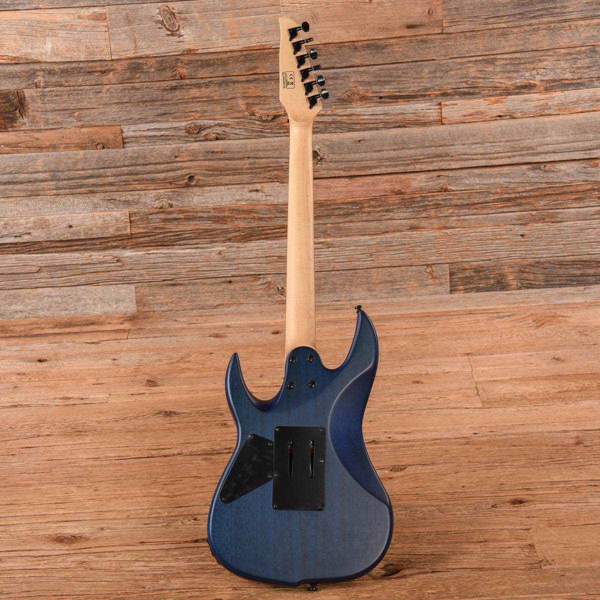 Sire Larry Carlton X5 Transparent Blue 2024 - View 5 | MusicMarket