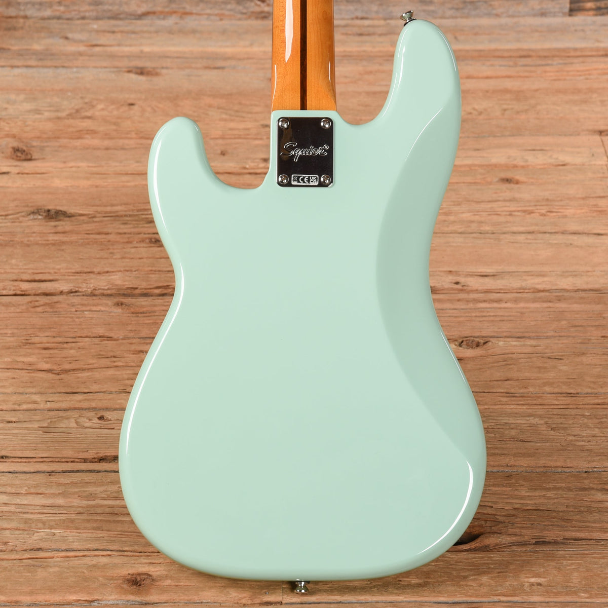 Squier Classic Vibe '70s Precision Bass Surf Green 2022 - View 3 | MusicMarket