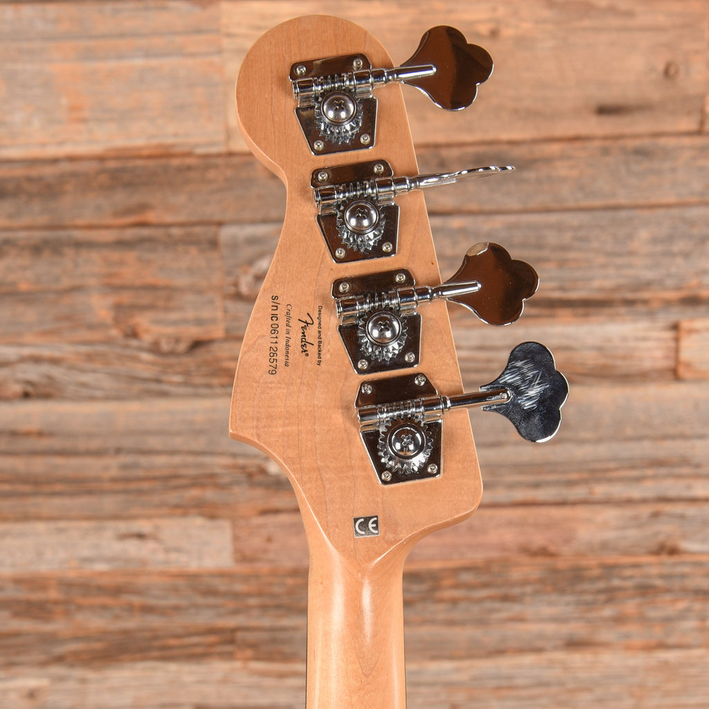 Squier Vintage Modified Fretless Jazz Bass Sunburst - View 7 | MusicMarket