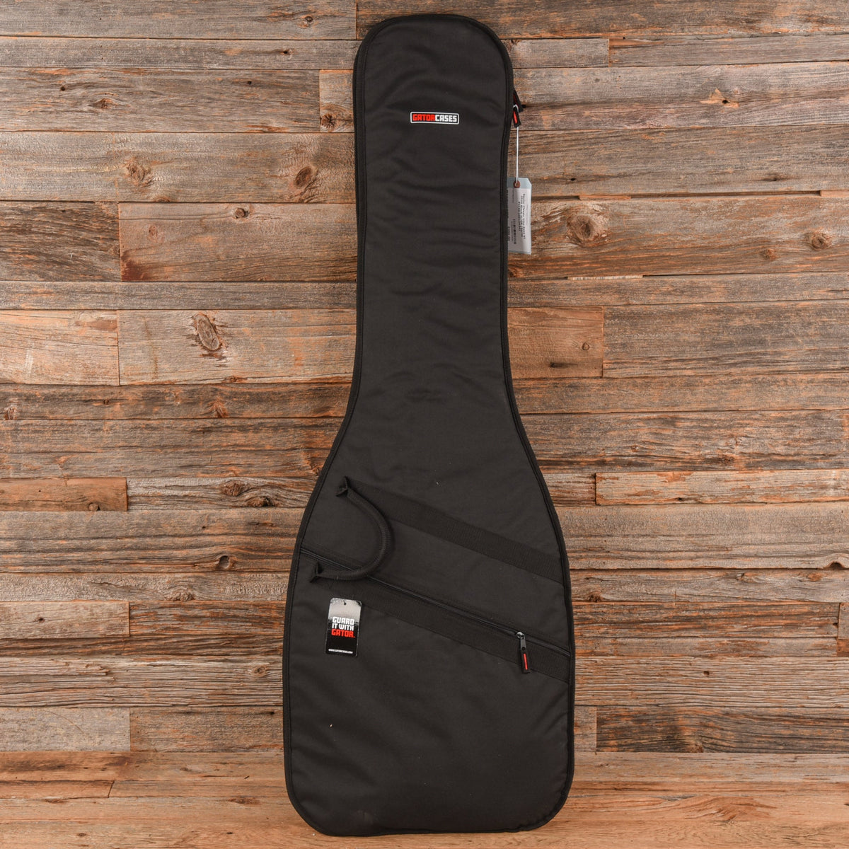 Squier Classic Vibe Bass VI Black 2020 - View 8 | MusicMarket