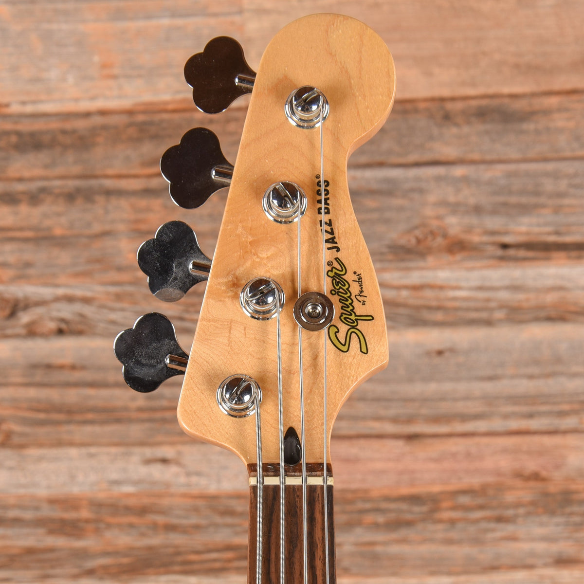 Squier Vintage Modified Jazz Bass Sunburst 2016 - View 6 | MusicMarket