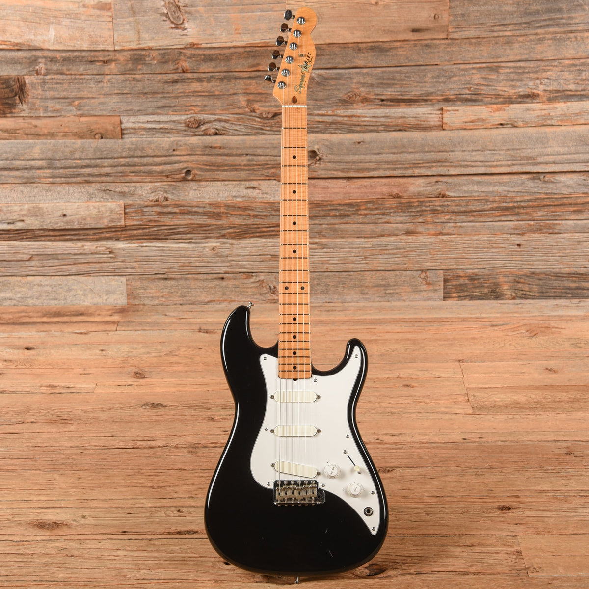 Squier Bullet S-3T Black 1984 - View 4 | MusicMarket