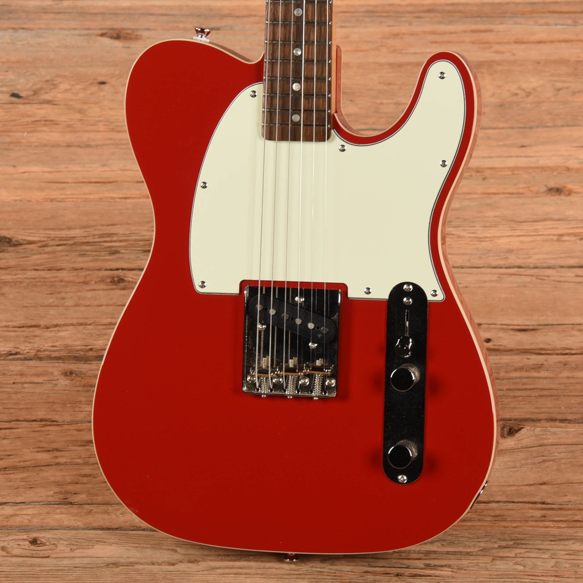 Squier Classic Vibe '60s Custom Esquire Dakota Red (CME Exclusive) 2025 - View 2 | MusicMarket
