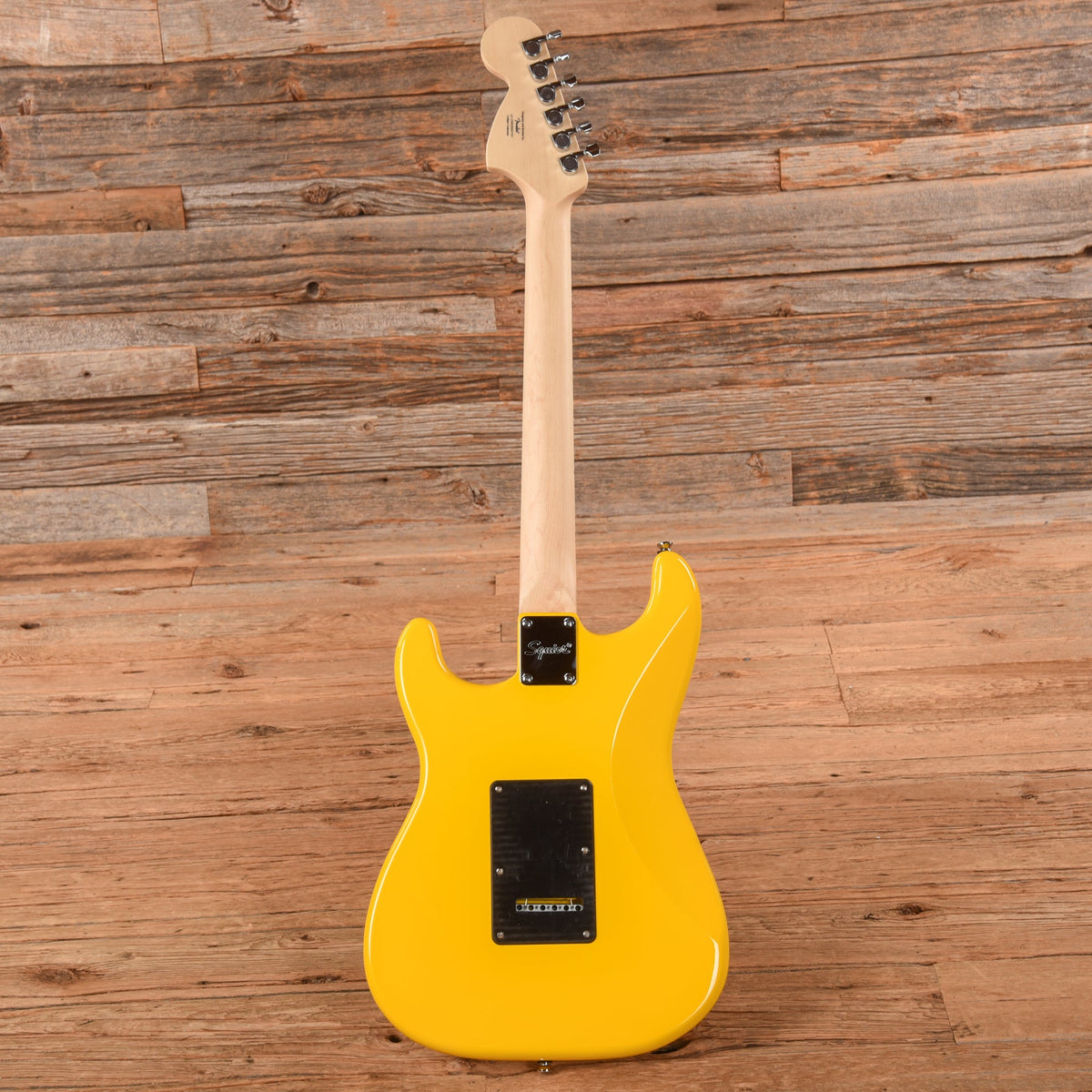 Squier FSR Affinity Stratocaster HSS Graffiti Yellow - View 5 | MusicMarket