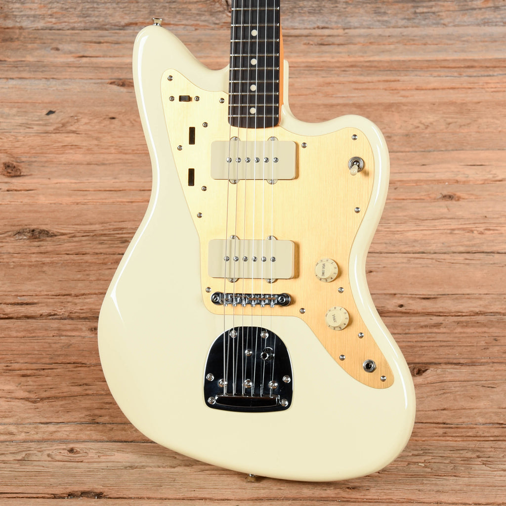 Squier J Mascis Jazzmaster Vintage White 2021 - View 2 | MusicMarket