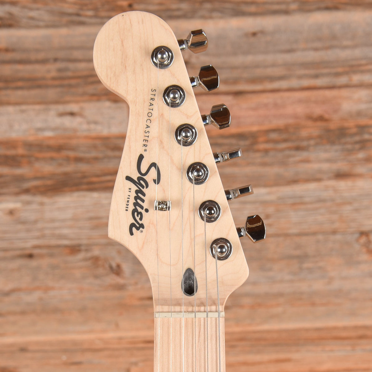 Squier Sonic Stratocaster Black LEFTY - View 6 | MusicMarket