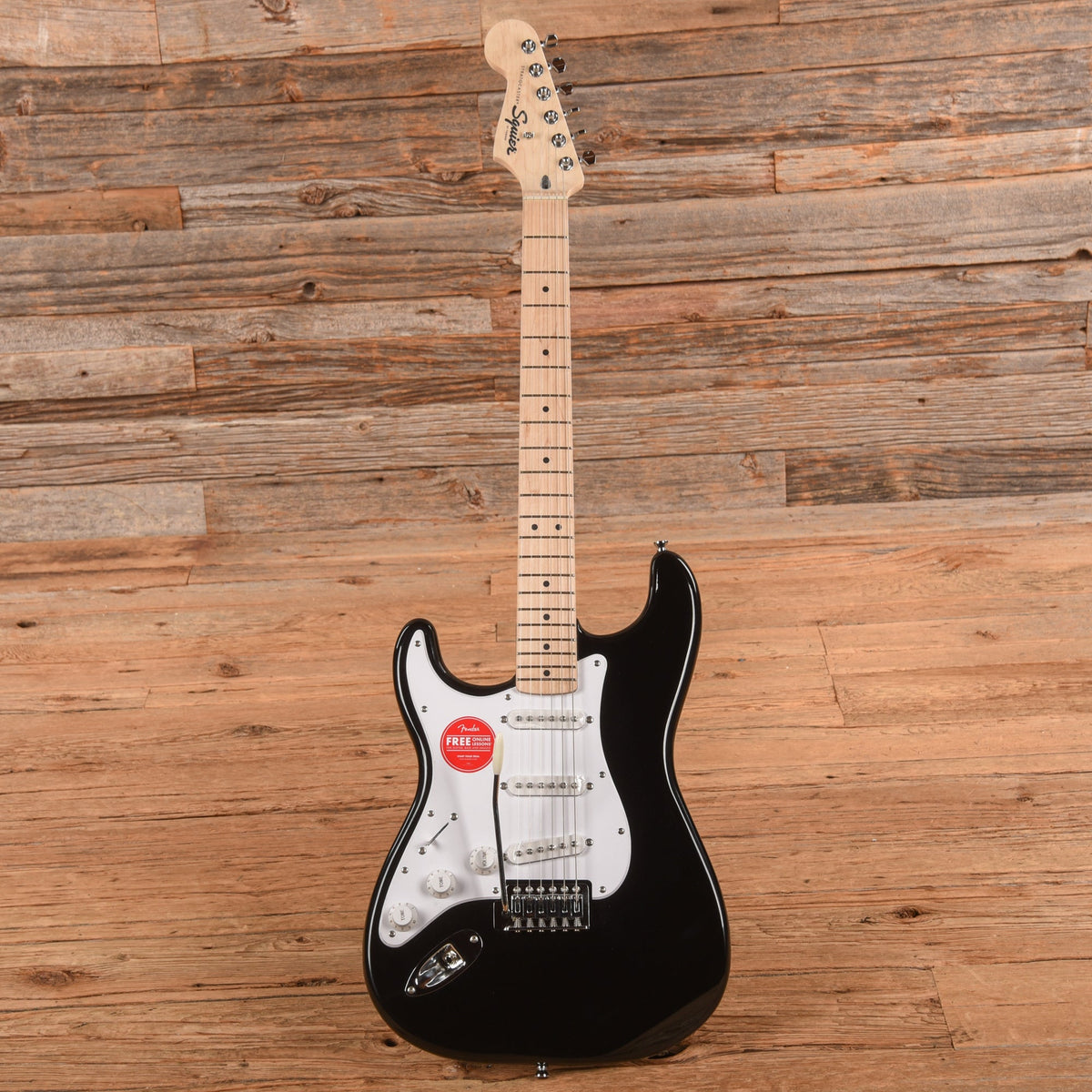 Squier Sonic Stratocaster Black LEFTY - View 4 | MusicMarket