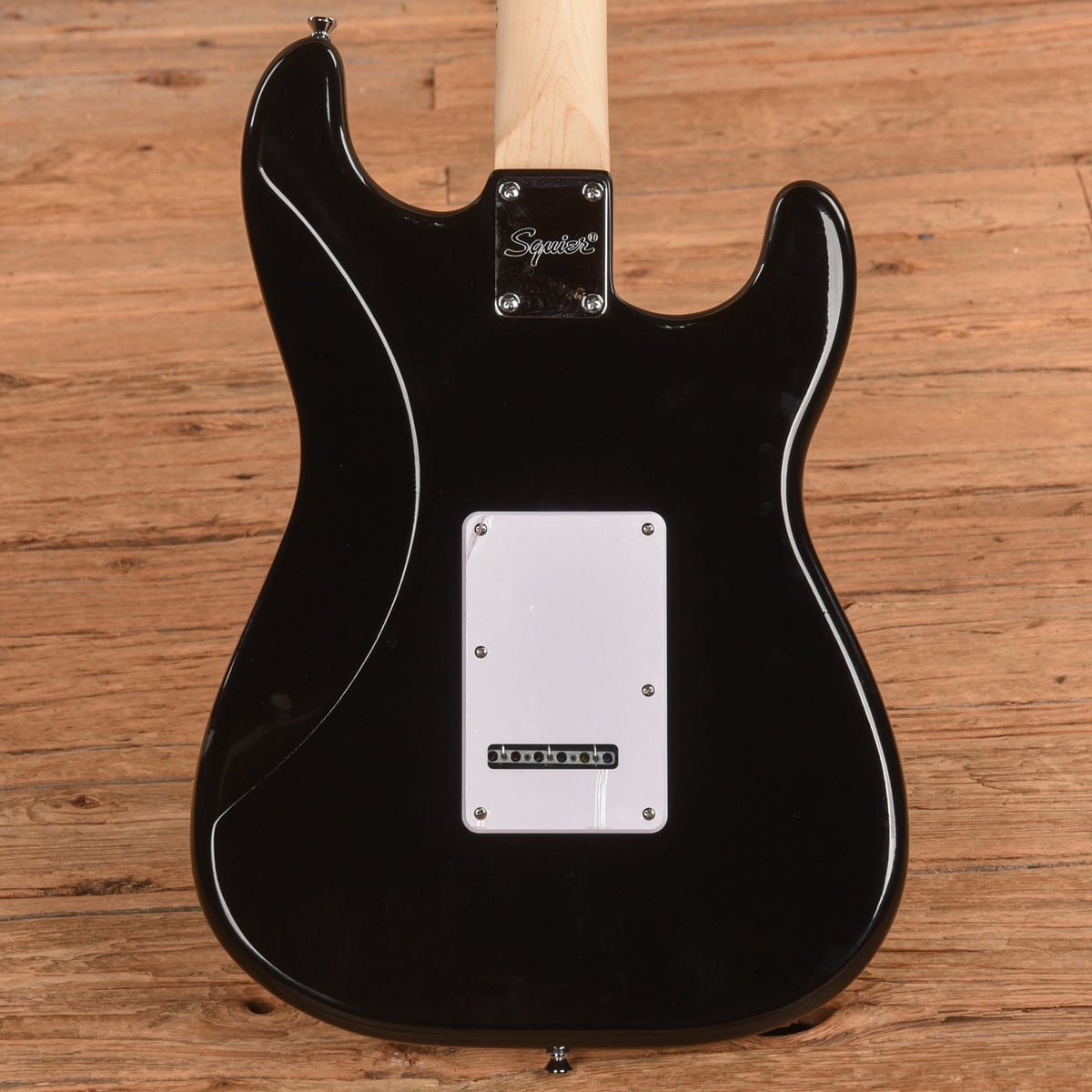 Squier Sonic Stratocaster Black LEFTY - View 3 | MusicMarket