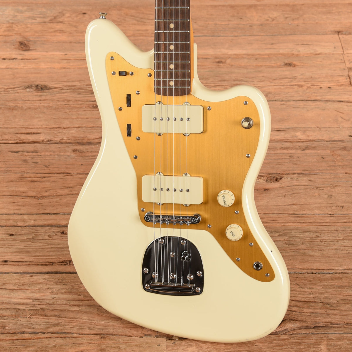 Squier J Mascis Jazzmaster Vintage White 2024 - View 2 | MusicMarket