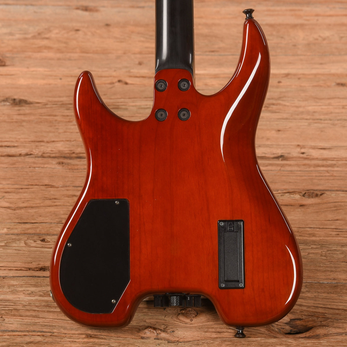Steinberger GM7SA Sunburst 2005 - View 3 | MusicMarket