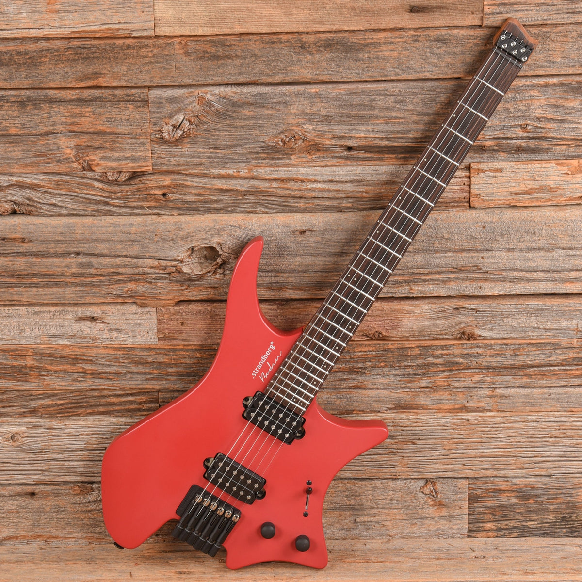 Strandberg Boden Essential 6 Red 2024 - View 4 | MusicMarket
