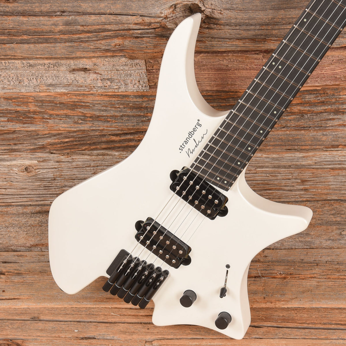 Strandberg Boden Metal NX6 White - View 2 | MusicMarket
