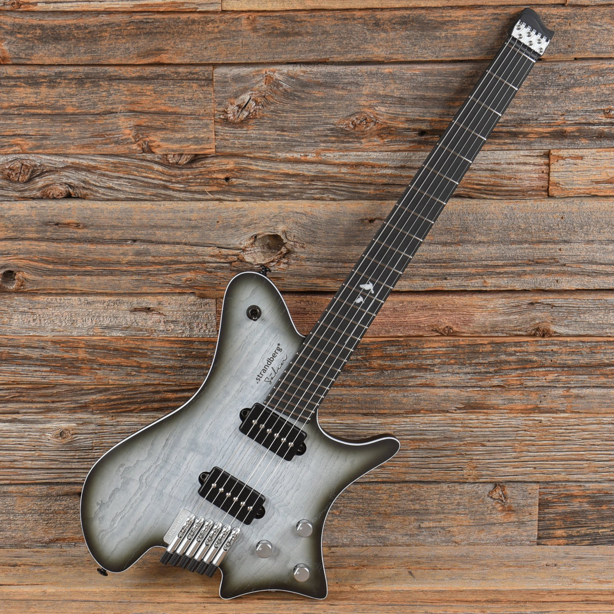 Strandberg Salen Monochrom Monochrom Burst 2024 - View 4 | MusicMarket