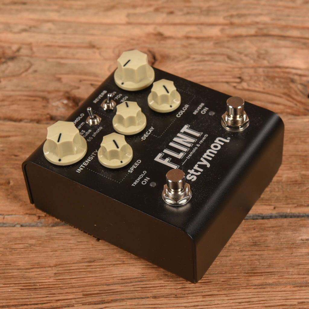 Strymon Flint Tremolo & Reverb V1 - MusicMarket