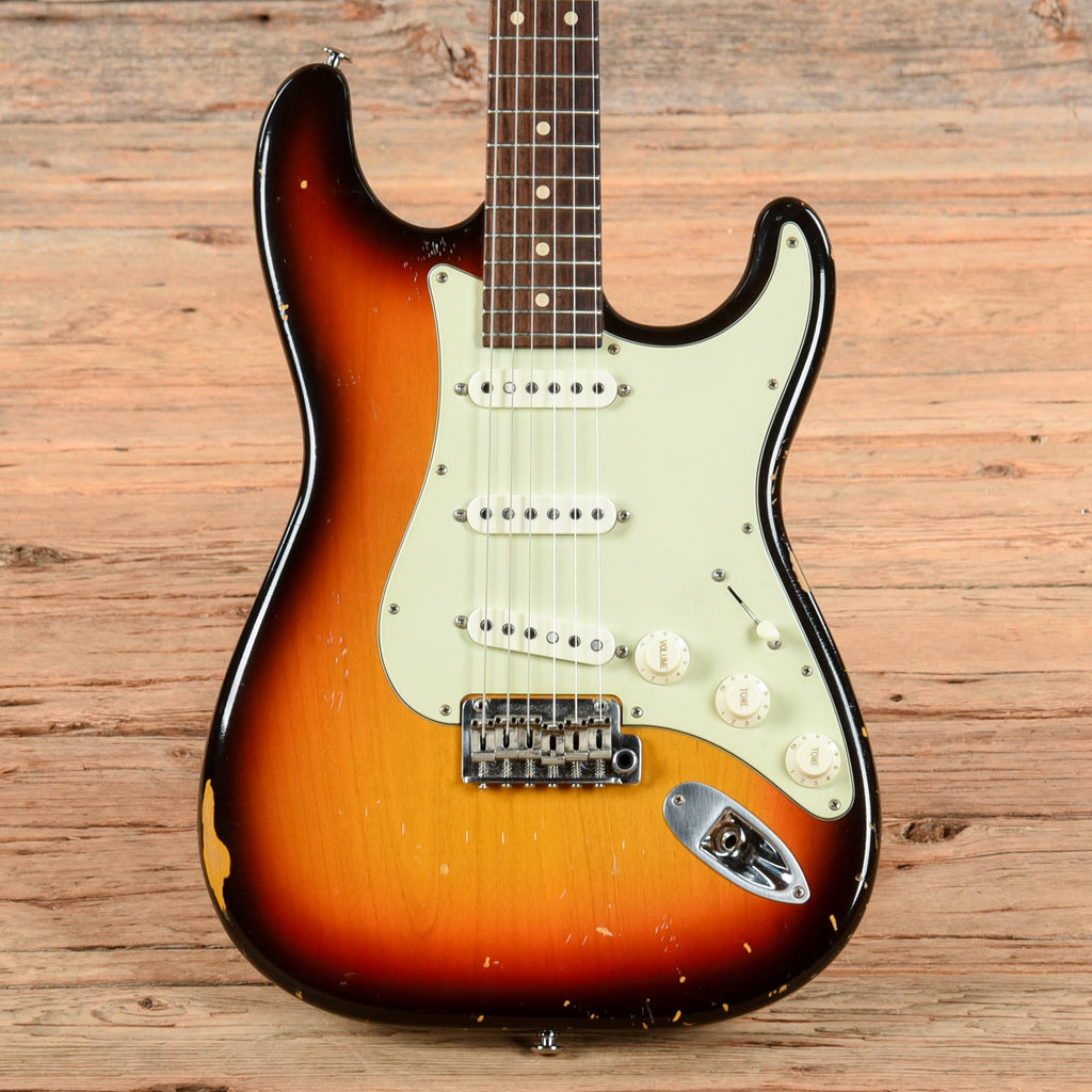 Suhr Classic S Antique Sunburst - MusicMarket