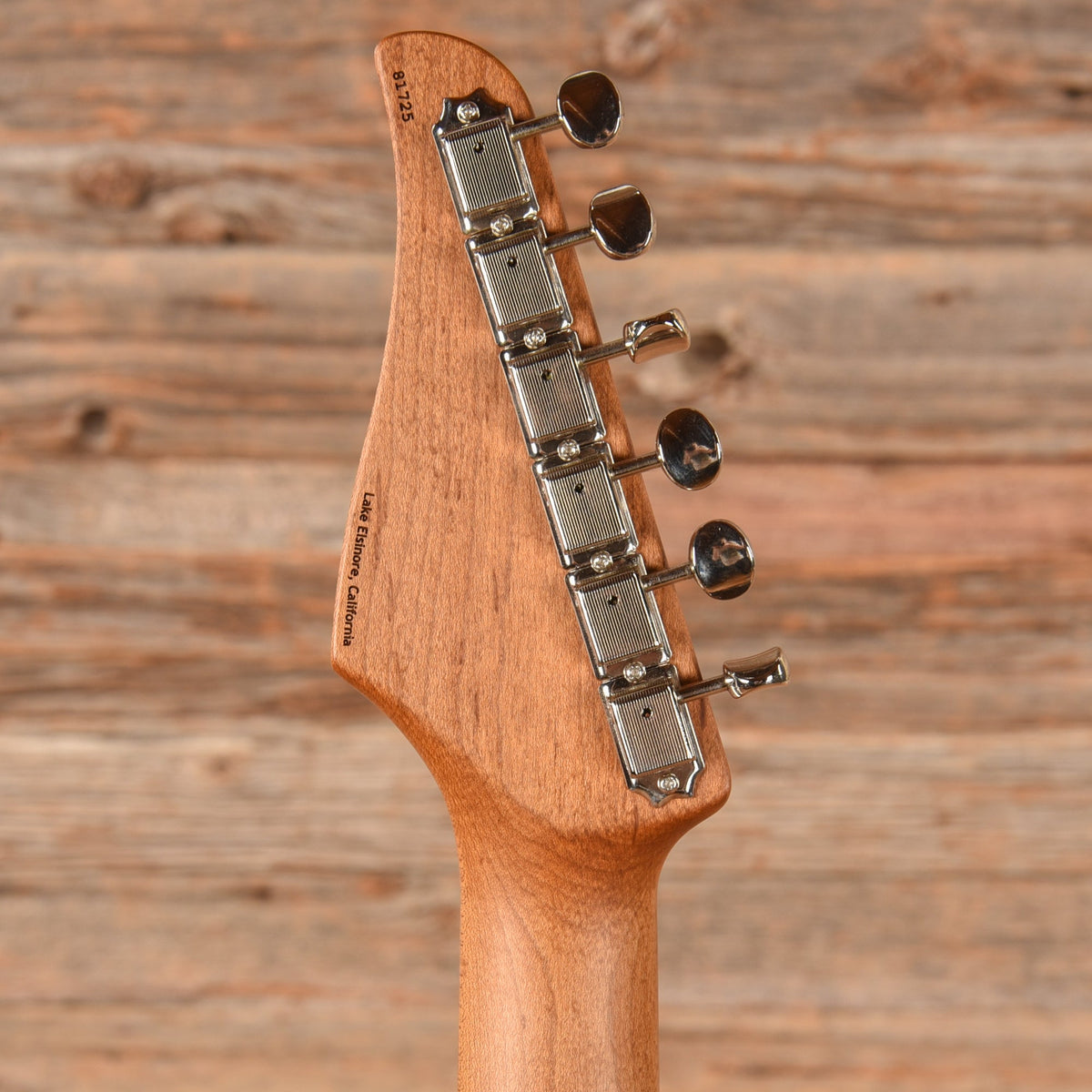 Suhr Classic S Vintage LE Candy Apple Red - View 7 | MusicMarket