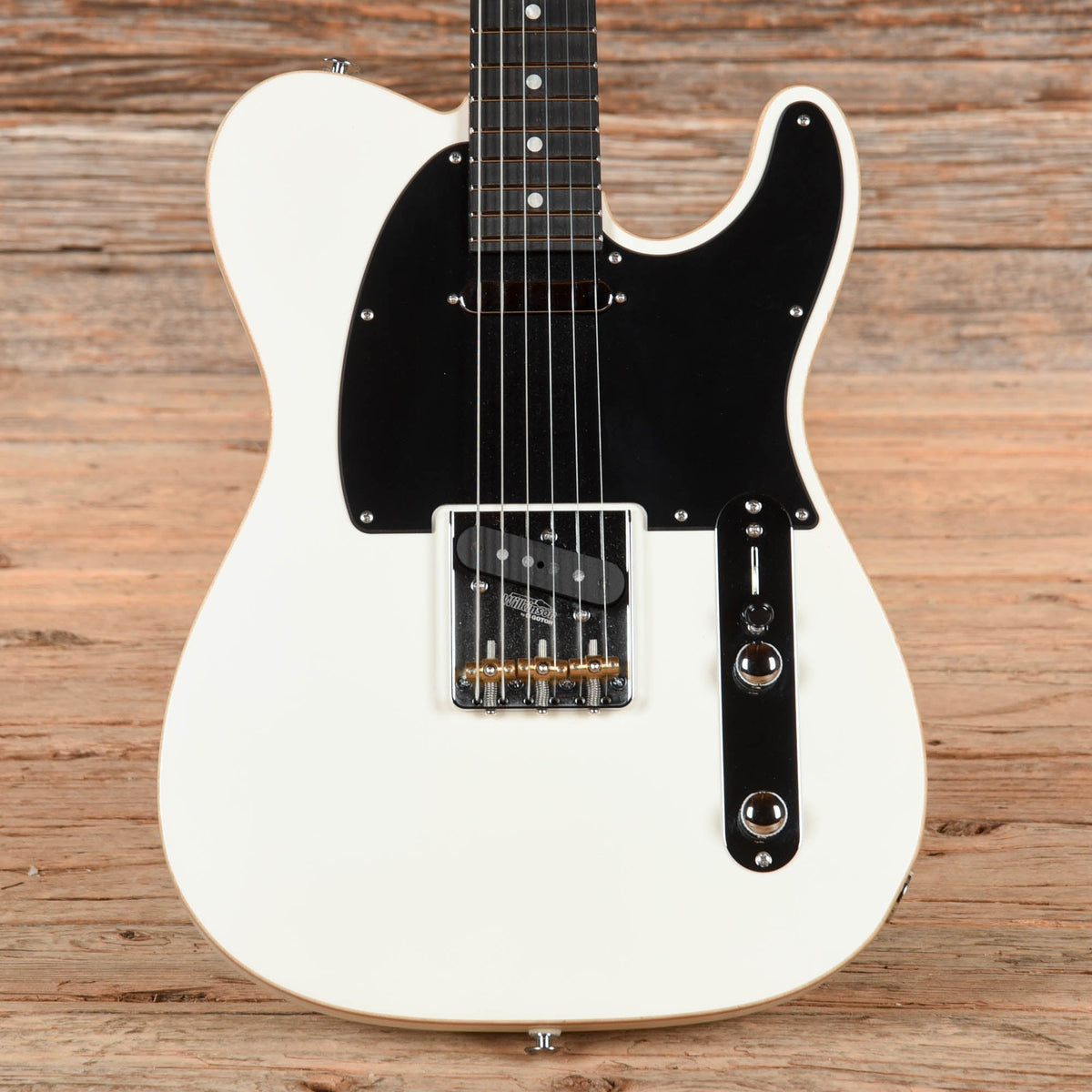 Suhr Classic T Satin White 2024 - MusicMarket