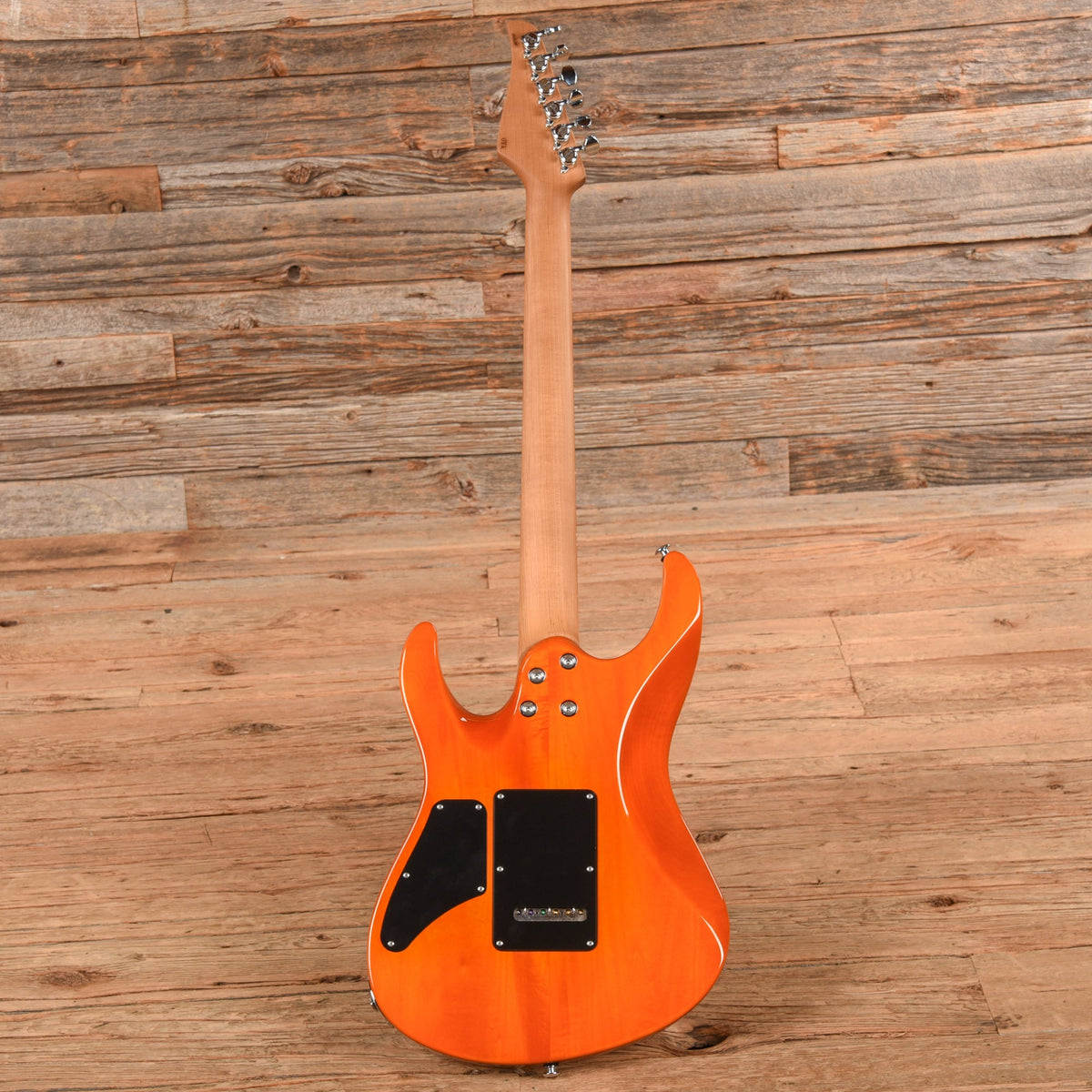 Suhr Modern Custom Sunburst - View 5 | MusicMarket