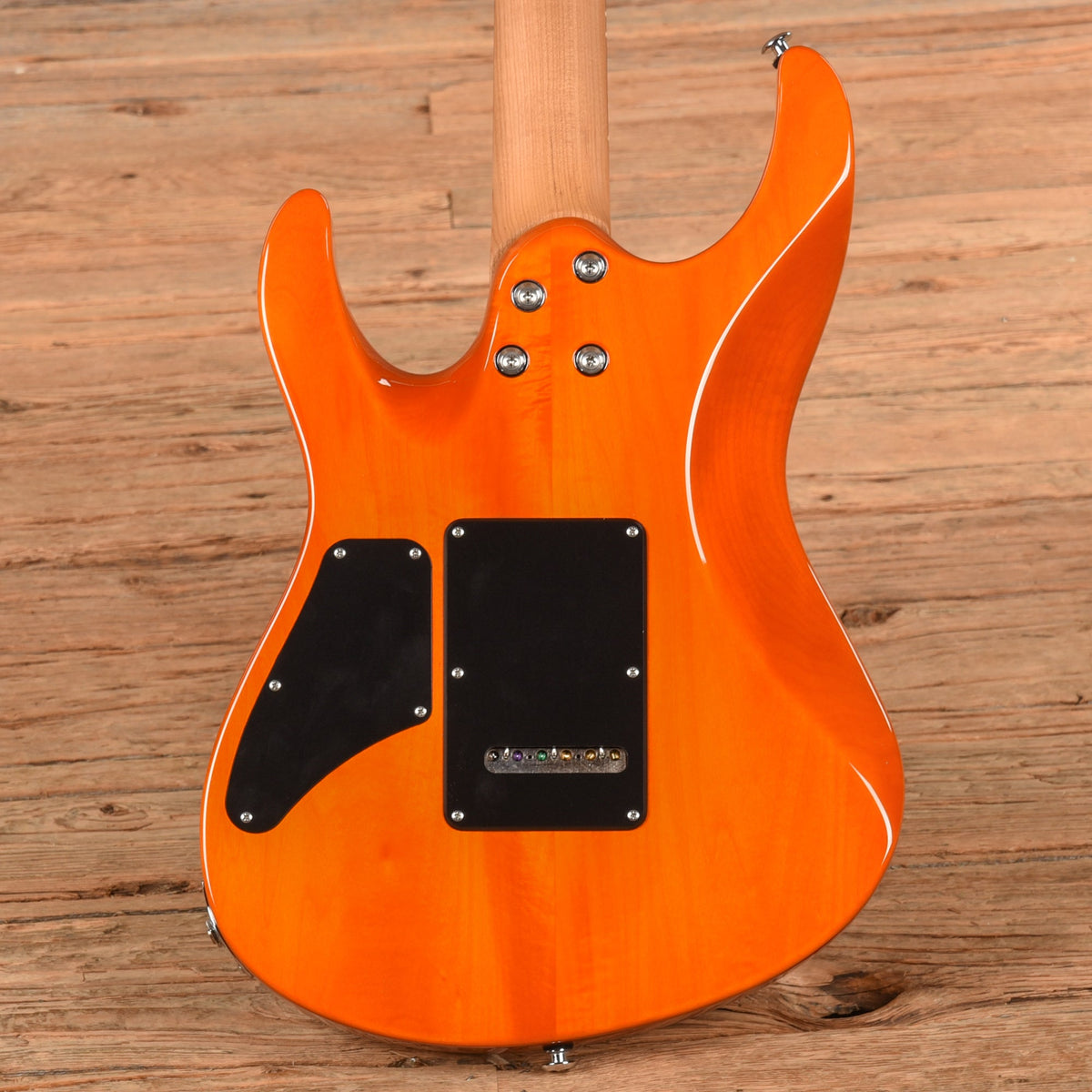 Suhr Modern Custom Sunburst - View 3 | MusicMarket