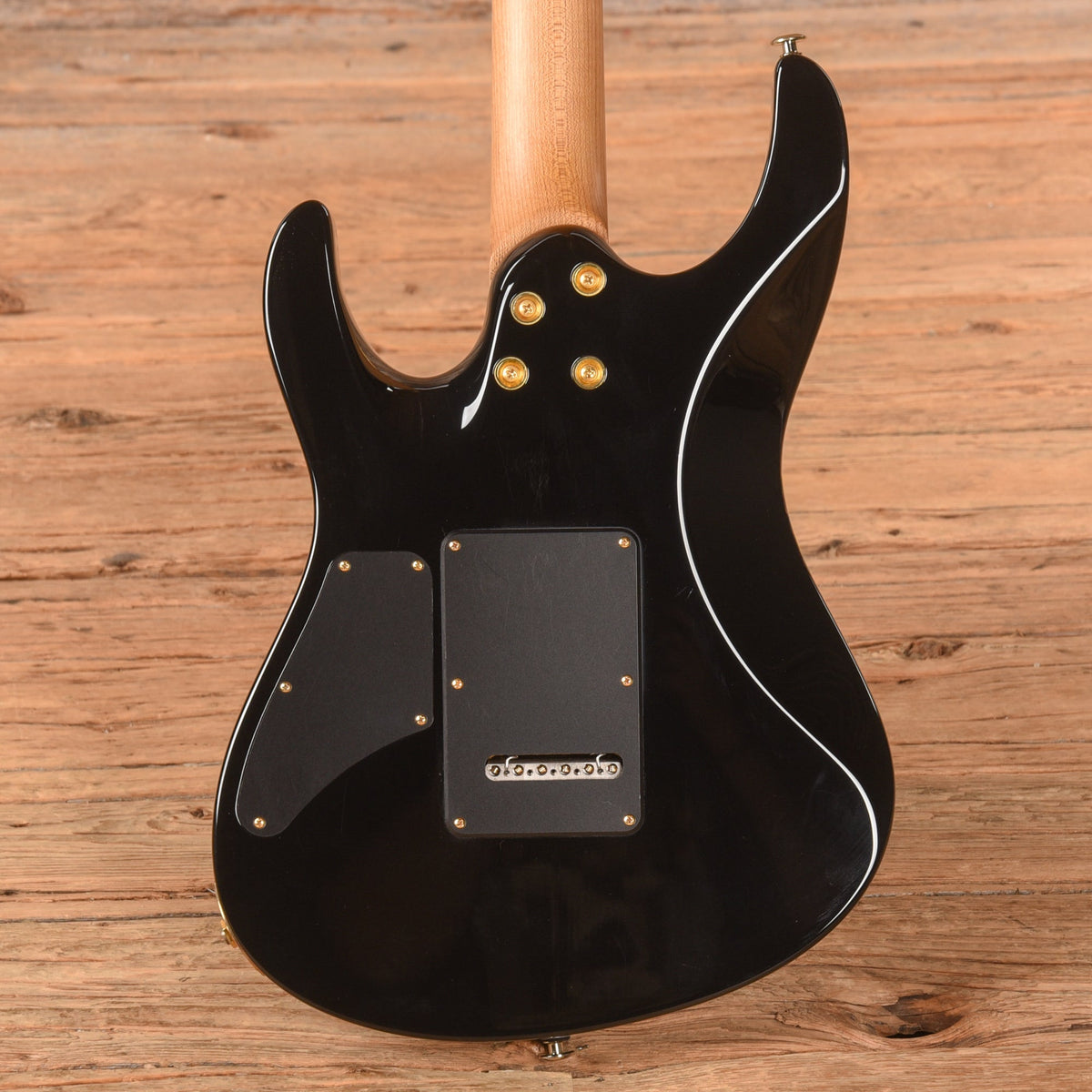 Suhr Modern 2-Tone Tobacco Burst - View 3 | MusicMarket