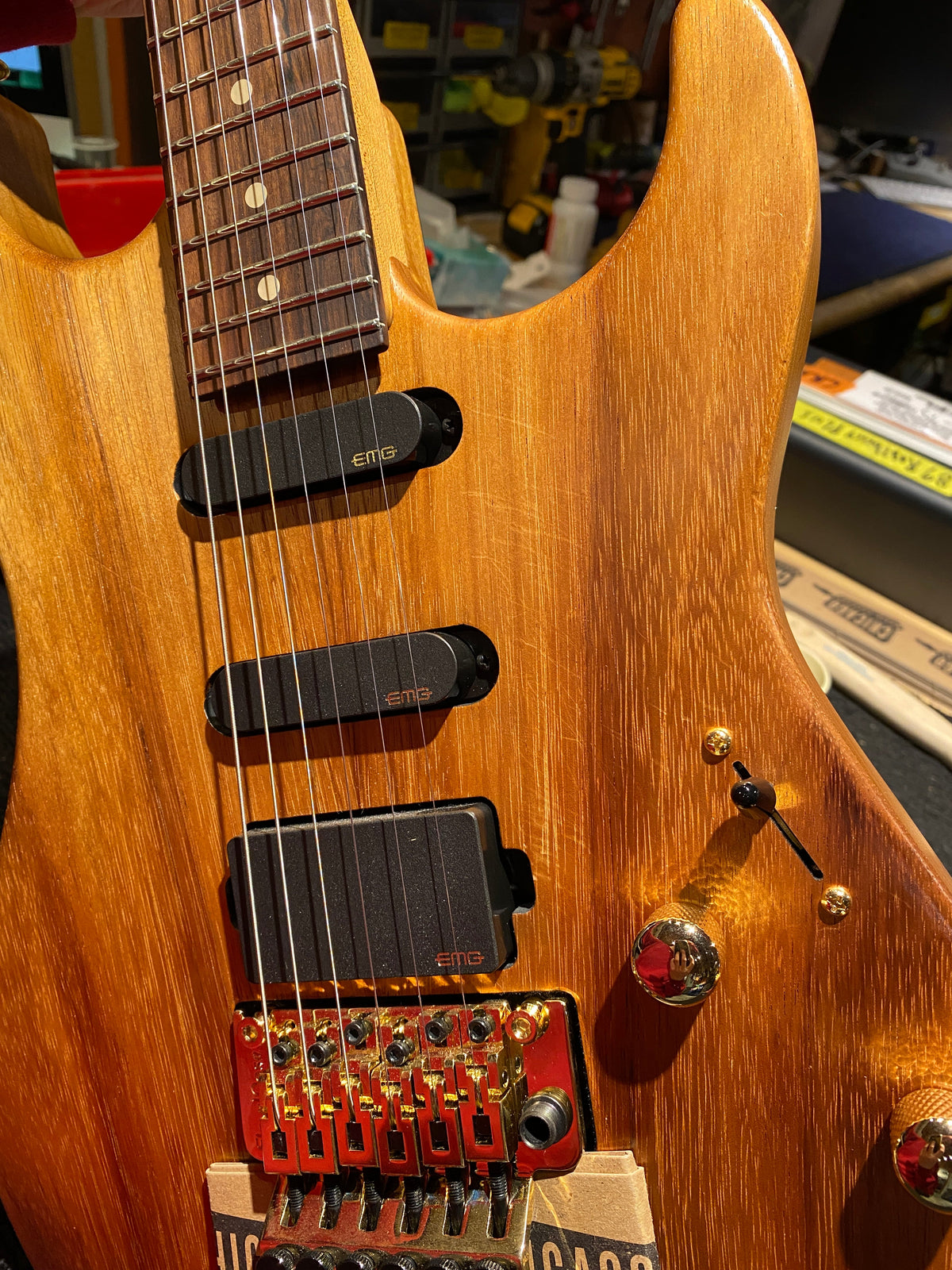 Suhr Reb Beach Signature Series Standard Natural w/Koa Top - View 10 | MusicMarket