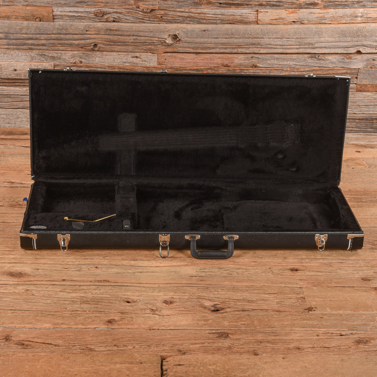 Suhr Standard Legacy Floyd Black - View 9 | MusicMarket