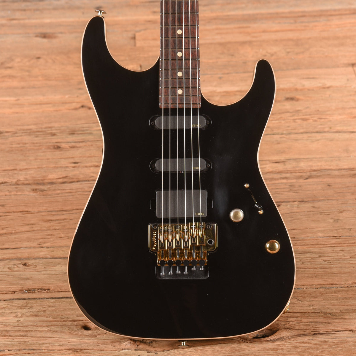 Suhr Standard Legacy Floyd Black - MusicMarket