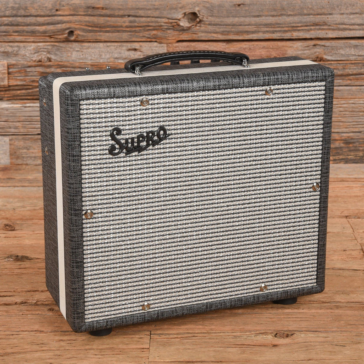 Supro 1600 Supreme 1x10" Guitar Combo Amp - MusicMarket