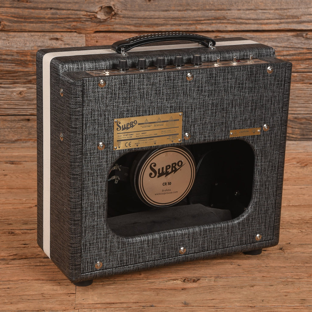 Supro 1610RT Comet 14-Watt 1x10" Guitar Combo Amp - View 2 | MusicMarket