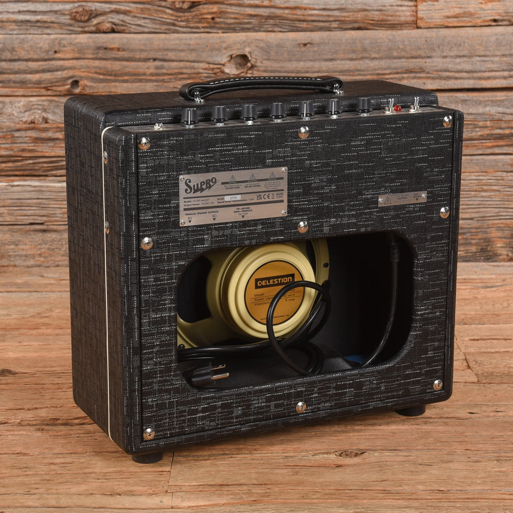 Supro 1612RT Amulet 15-Watt 1x10" Combo Amp - View 2 | MusicMarket
