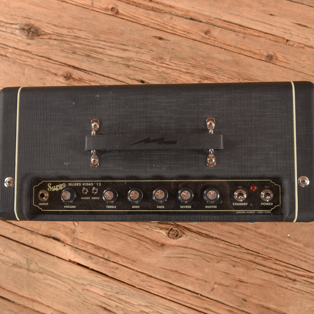 Supro 1812 Blues King 12 15-Watt 1x12" Guitar Combo Amp - View 3 | MusicMarket