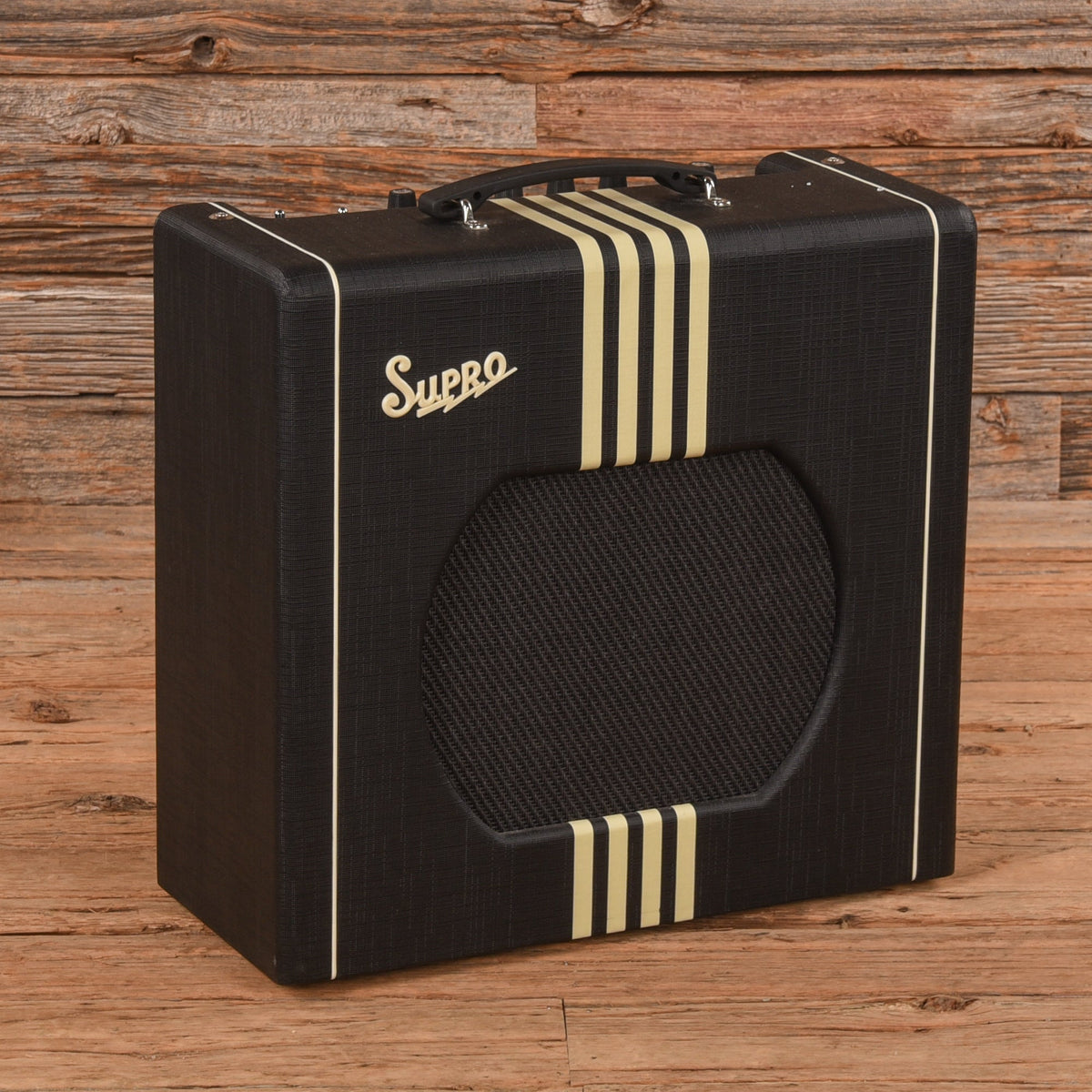 Supro 1822R Delta King 12 15-Watt 1x12" Guitar Combo Amp - MusicMarket