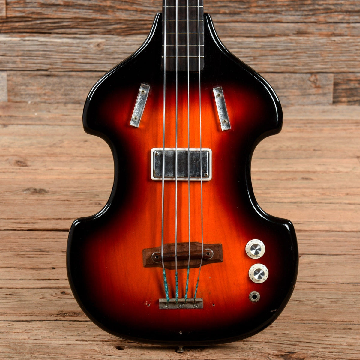Supro Violin Bass Sunburst 1960s - MusicMarket