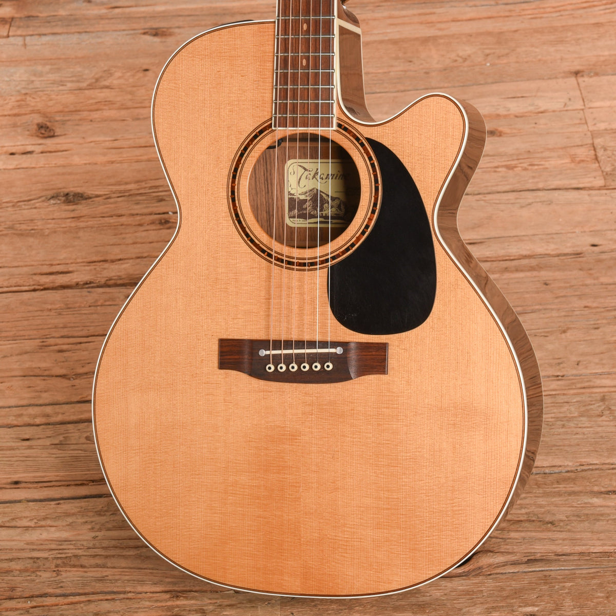 Takamine EF460SC Natural - View 2 | MusicMarket
