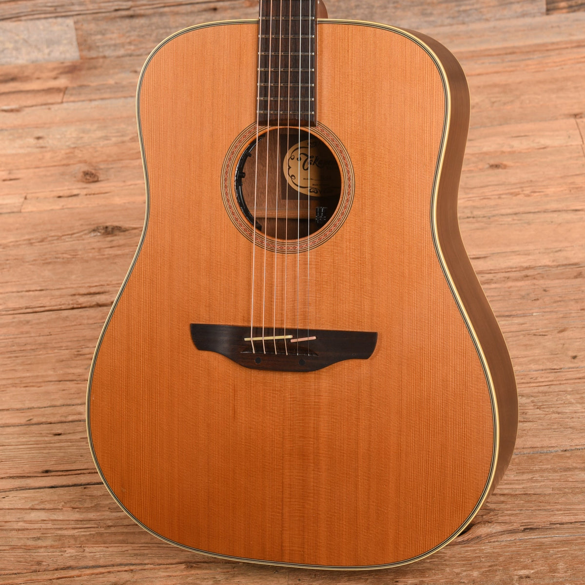 Takamine N15 Natural - View 2 | MusicMarket