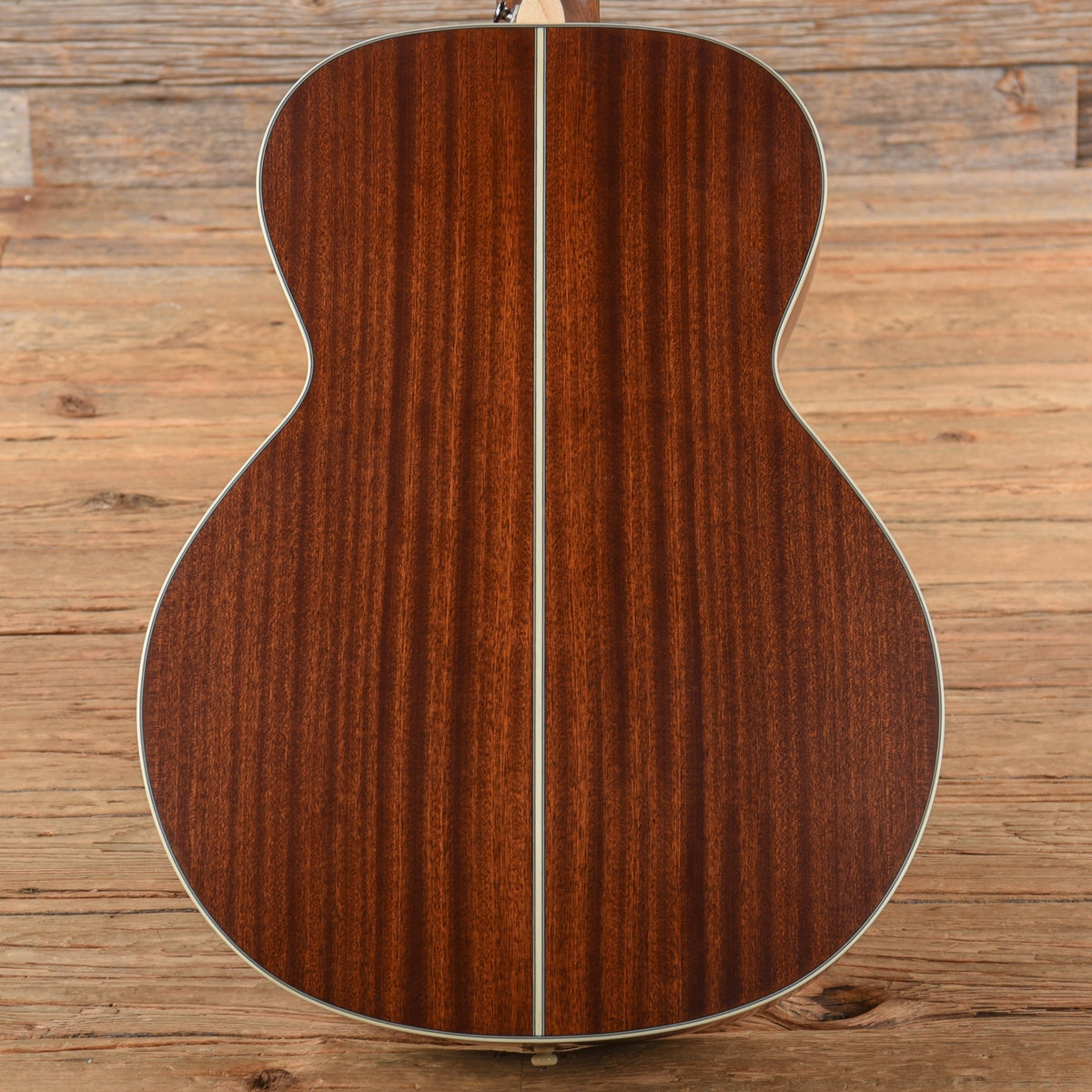 Takamine GN-20 Natural 2022 - View 3 | MusicMarket