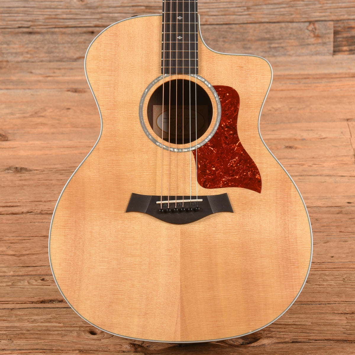 Taylor 214ce DLX Natural 2017 - MusicMarket