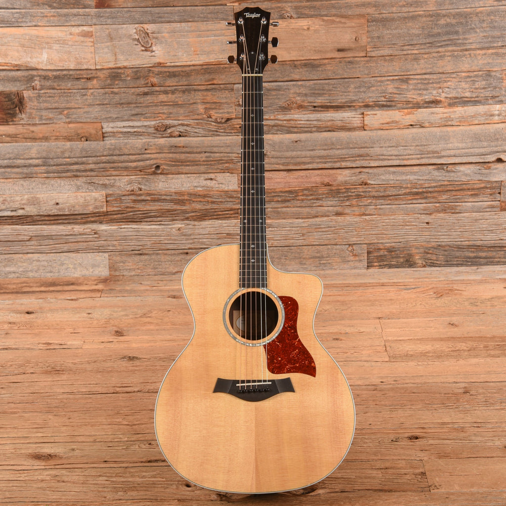 Taylor 214ce DLX Natural 2017 - View 4 | MusicMarket