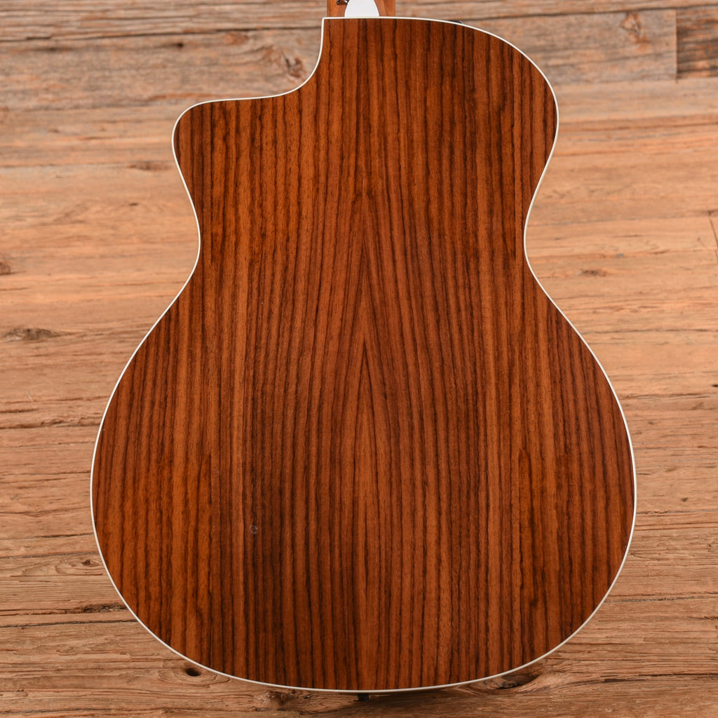 Taylor 214ce DLX Natural 2017 - View 3 | MusicMarket