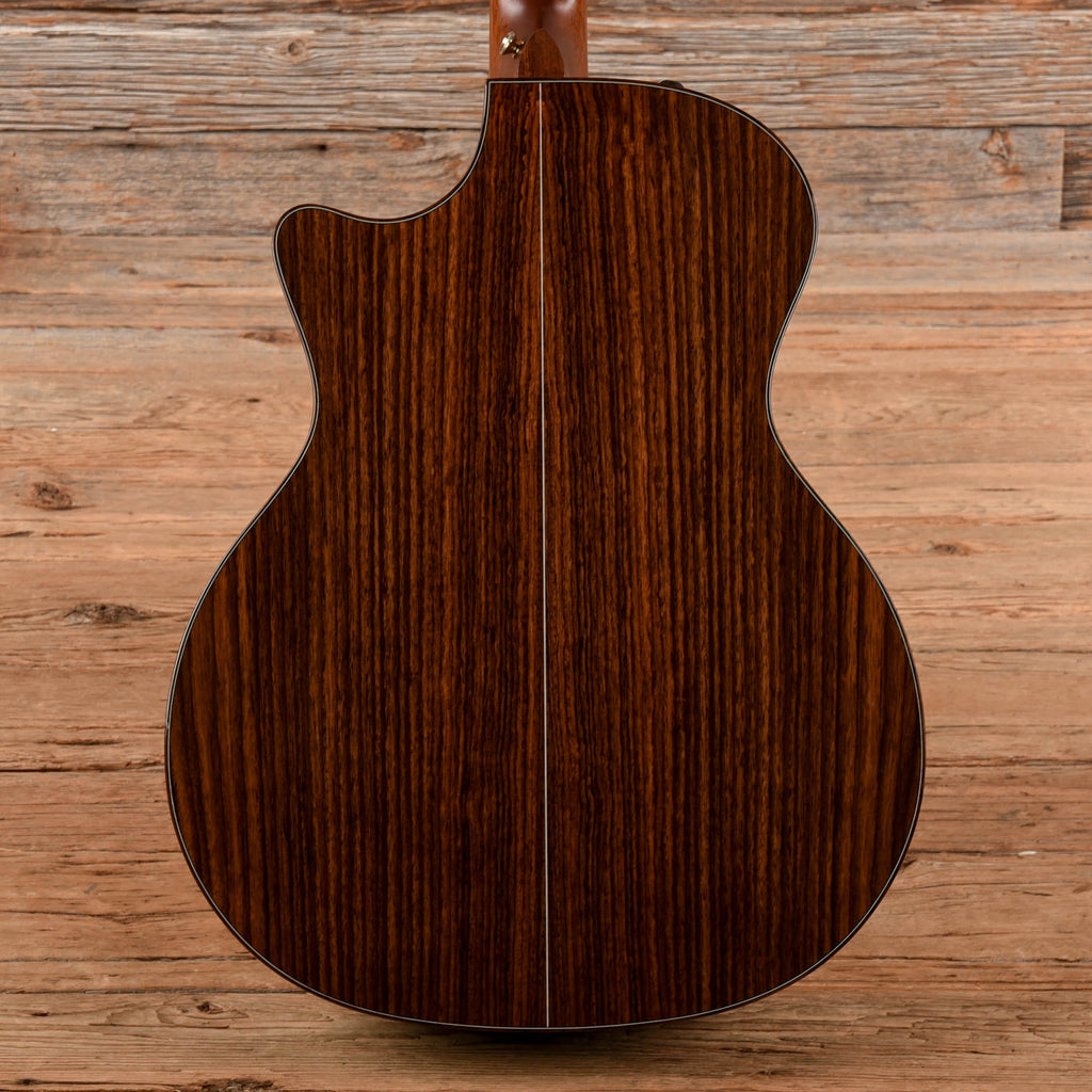Taylor 714ce Natural 2003 - View 3 | MusicMarket