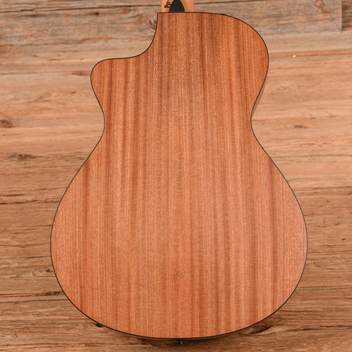 Taylor 112ce Natural 2024 - View 3 | MusicMarket