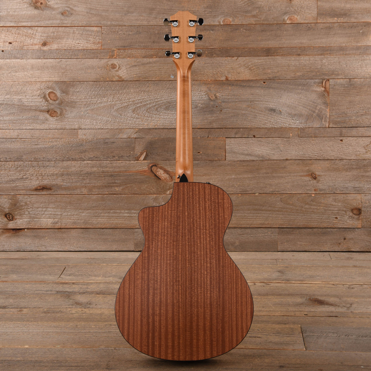 Taylor 112ce-S Grand Concert Sitka/Sapele Natural - View 5 | MusicMarket