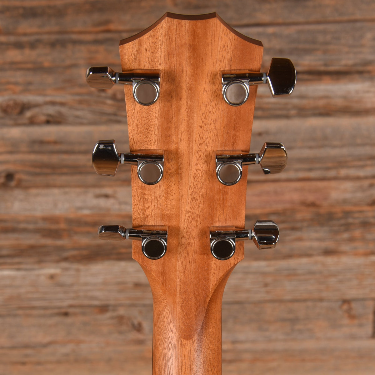 Taylor 212ce Walnut Natural 2024 - View 7 | MusicMarket