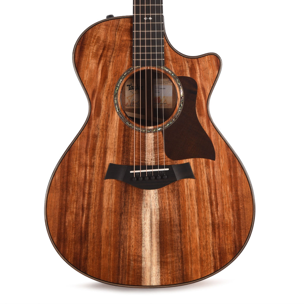 Taylor 722ce Grand Concert Hawaiian Koa Gloss Natural ES2 - View 2 | MusicMarket