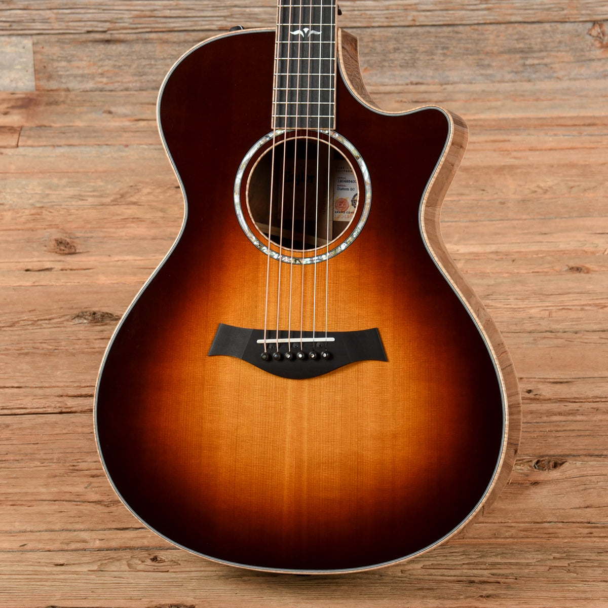 Taylor Custom Grand Concert Western Red Cedar/AA Walnut ES2 w/Figured Maple Binding Tobacco Sunburst 2024 - View 2