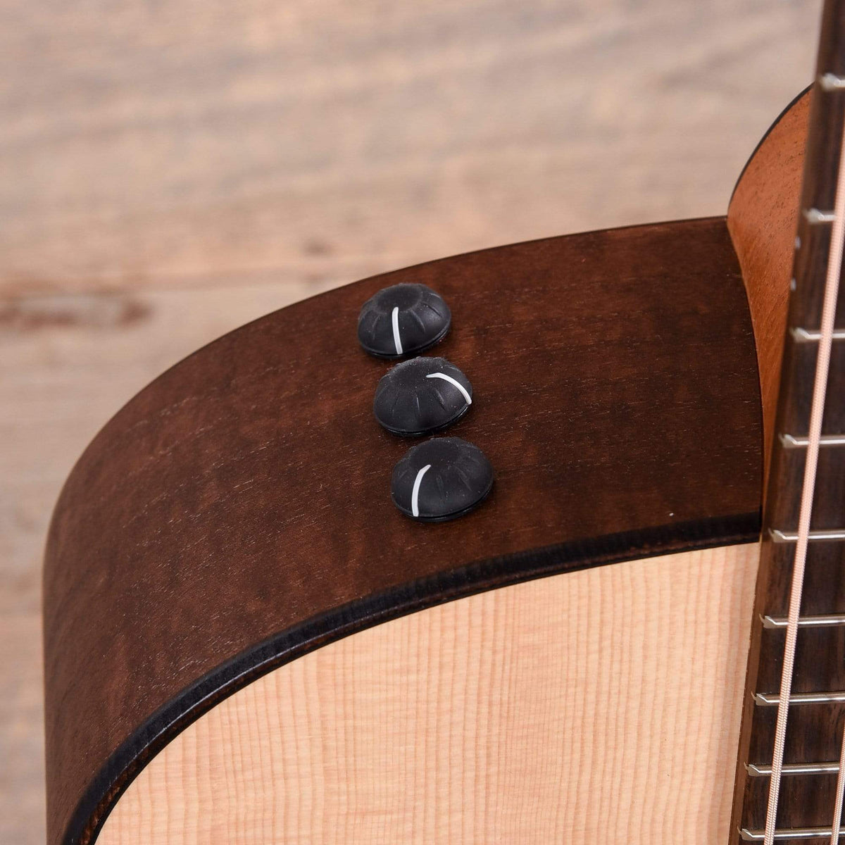 Taylor GTe Sitka/Urban Ash ES2 - View 8 | MusicMarket