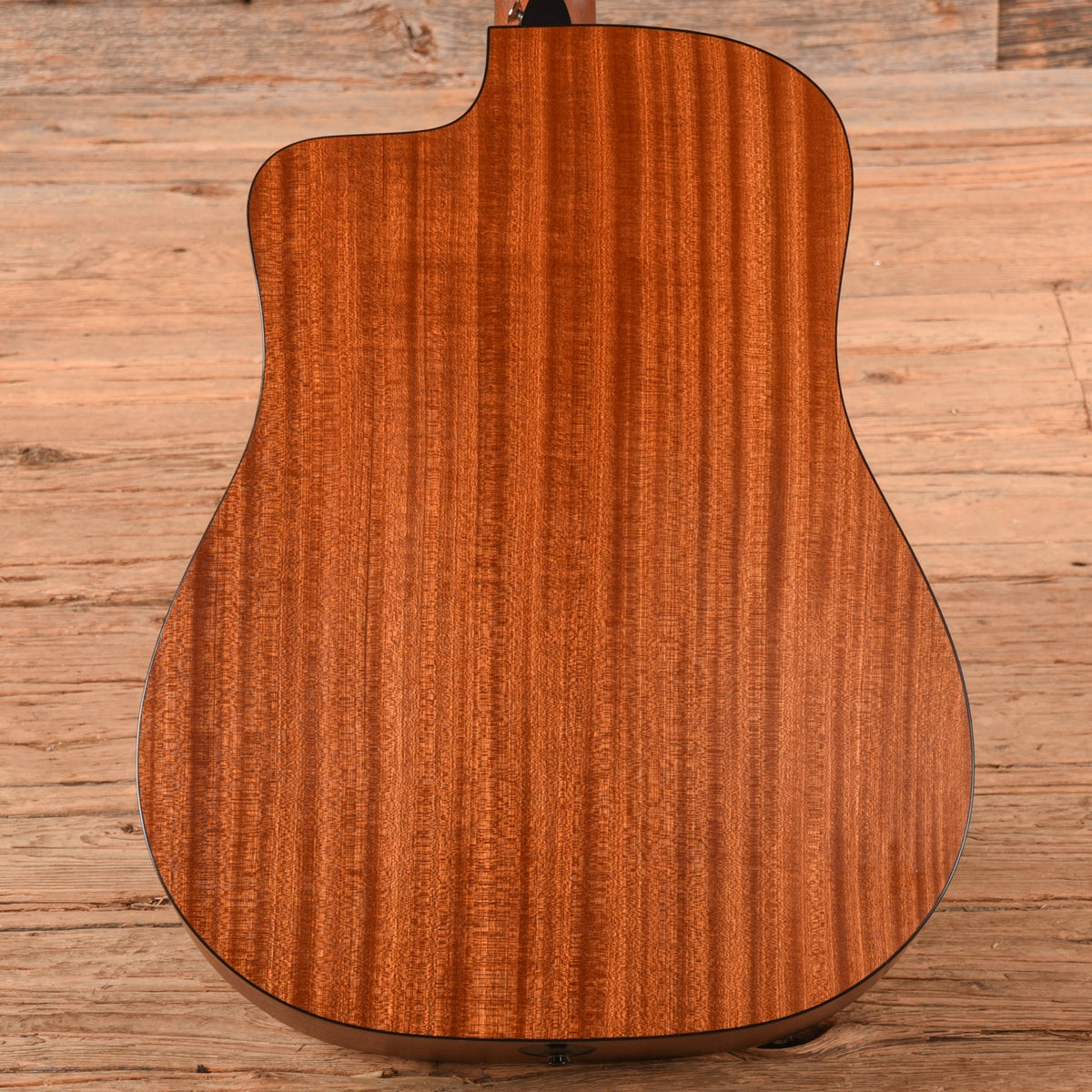 Taylor 110ce Natural - View 3 | MusicMarket