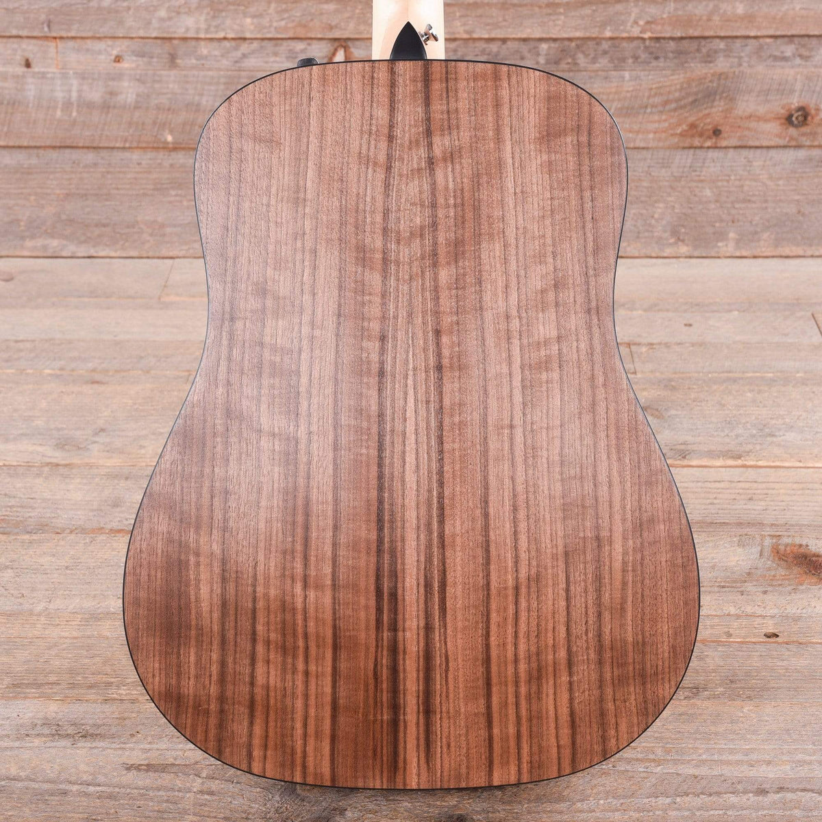 Taylor 110e Sitka/Walnut Dreadnought ES2 LEFTY - View 3 | MusicMarket